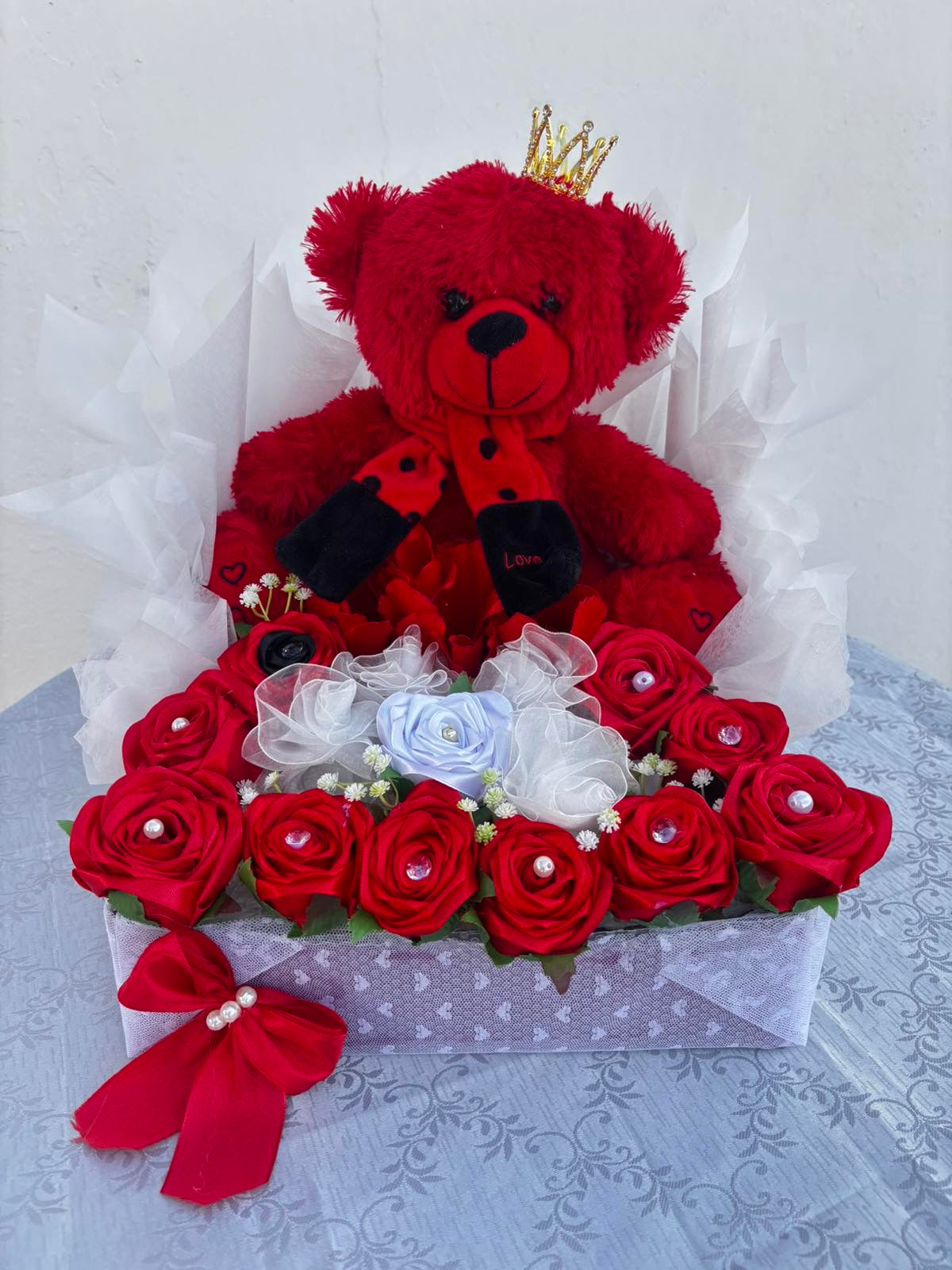 Royal Teddy Bloom